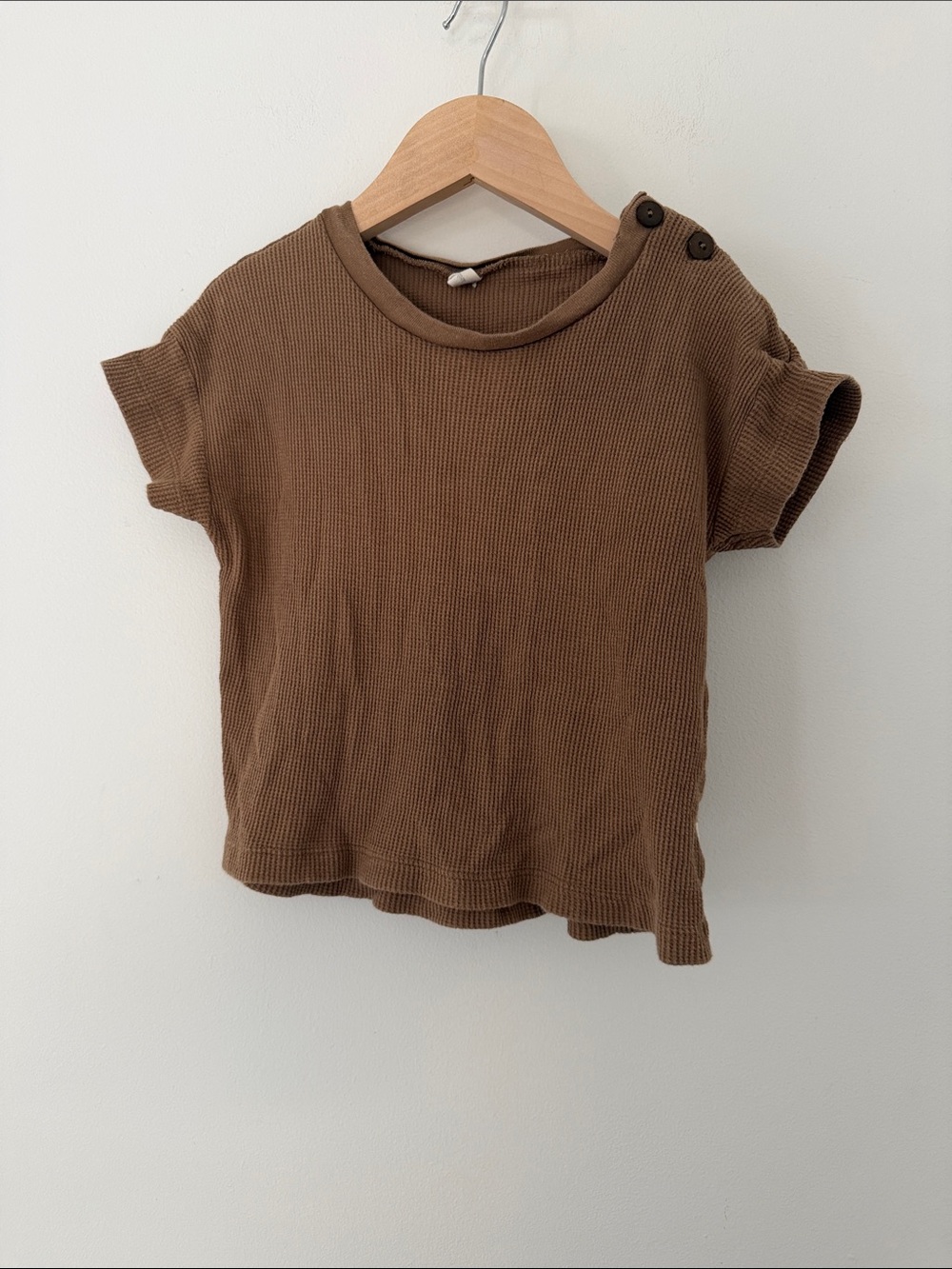 Nui Organics Kids Brown Short Sleeve Waffle Tee Button Neck Size 4-5 Years
